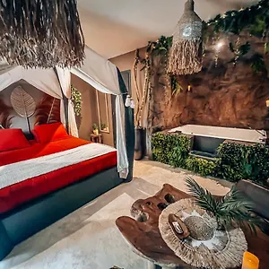 La Grotte Chambre Jacuzzi Charme Romantique Terrasse Privée 300m Plage Et Restaurants Valmer - Golfe Saint Tropez Appartement La Croix-Valmer
