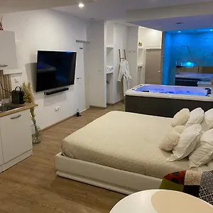 Superbe Avec Patio Et Sauna Appartement La Ciotat