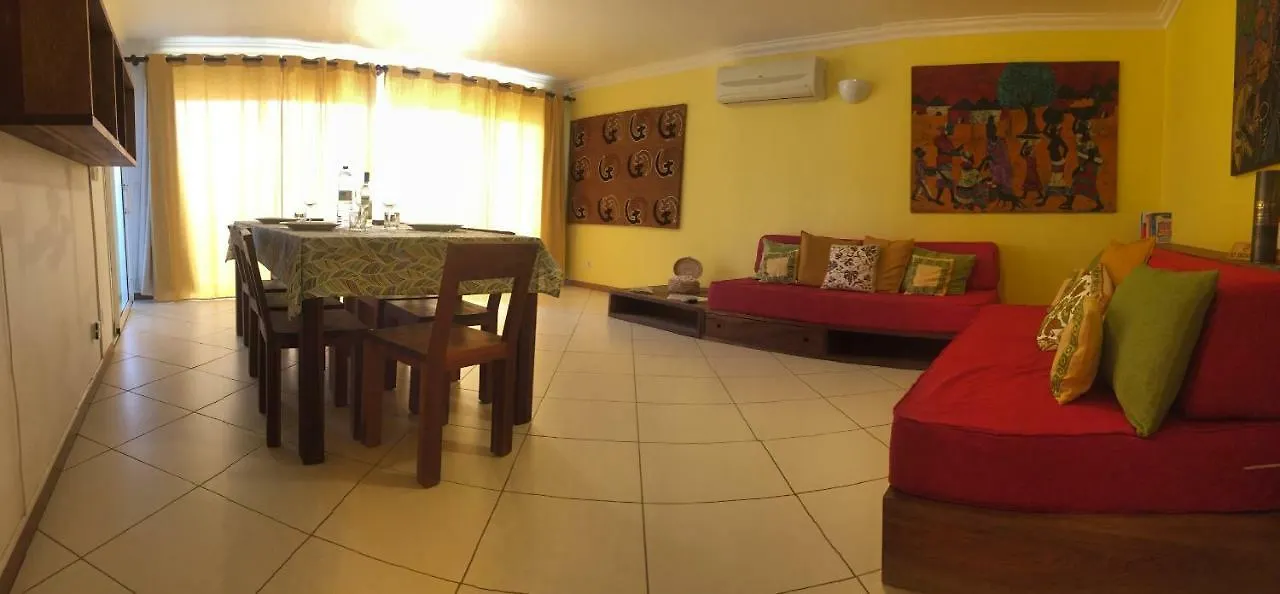 Апартаменты Suite Mariposa Sospesa Sul Mare Минделу